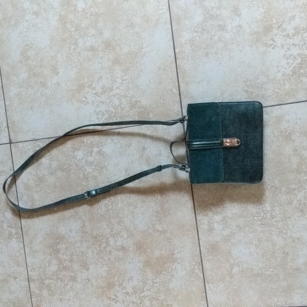 Moda Luxe Crossbody Bag